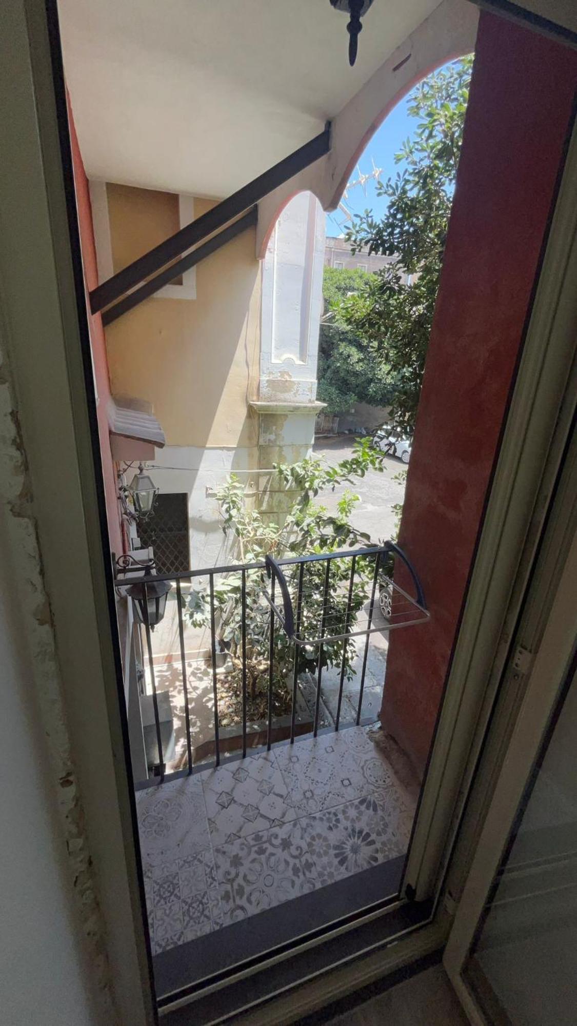 カターニアLa Maddalena Houseアパートメント エクステリア 写真